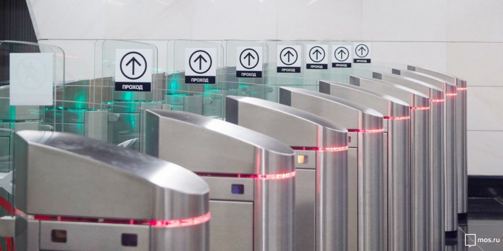 Лицо вместо «Тройки»: на оранжевой ветке метро запустили тест системы Face Pay